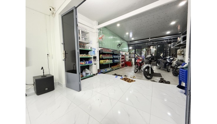 Bán nhà mặt phố Linh Trung, Thủ Đức, 120m², 8.4 tỷ, sổ đỏ