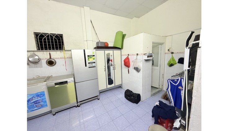 Bán nhà mặt phố Linh Trung, Thủ Đức, 120m², 8.4 tỷ, sổ đỏ
