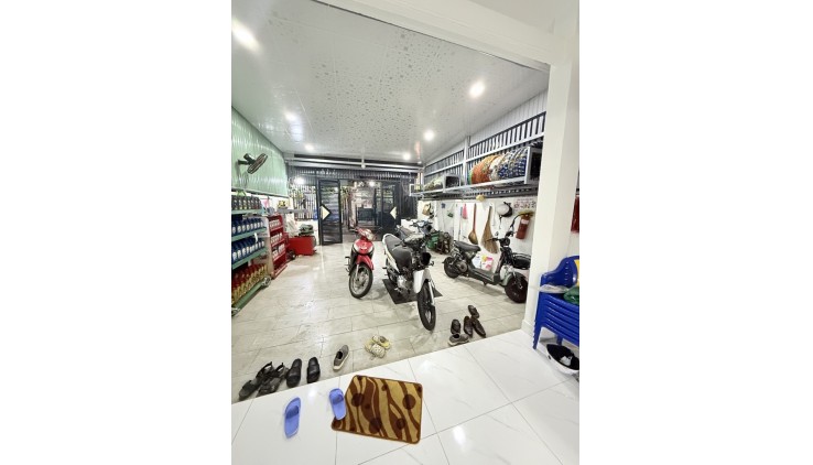 Bán nhà mặt phố Linh Trung, Thủ Đức, 120m², 8.4 tỷ, sổ đỏ