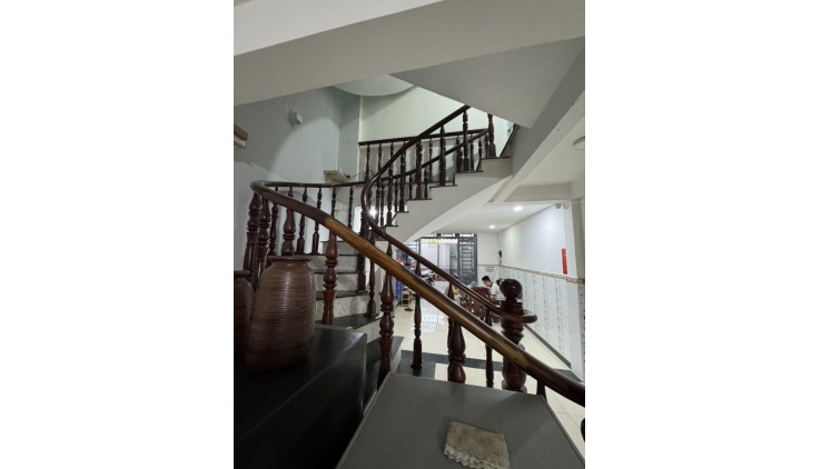 Bán nhà mặt phố Võ Văn Ngân, Bình Thọ, Thủ Đức, 85m², 6.5 tỷ, 3 tầng
