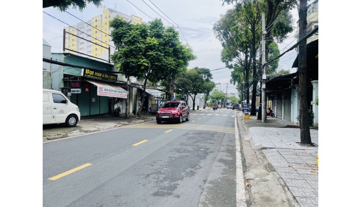 ĐẤT LỚN LINH TRUNG. PHÙ HỢP NHIỀU MỤC ĐÍCH SỬ DỤNG. GIÁ 65 TỶ. TL