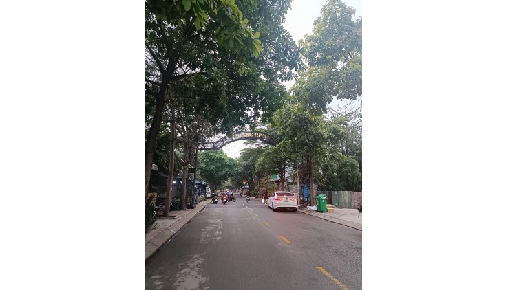 BÁN GẤP GIẢM 500TR. CÒN 5.3 TỶ. DỰ ÁN NAM KHANG LONG TRƯỜNG Q9