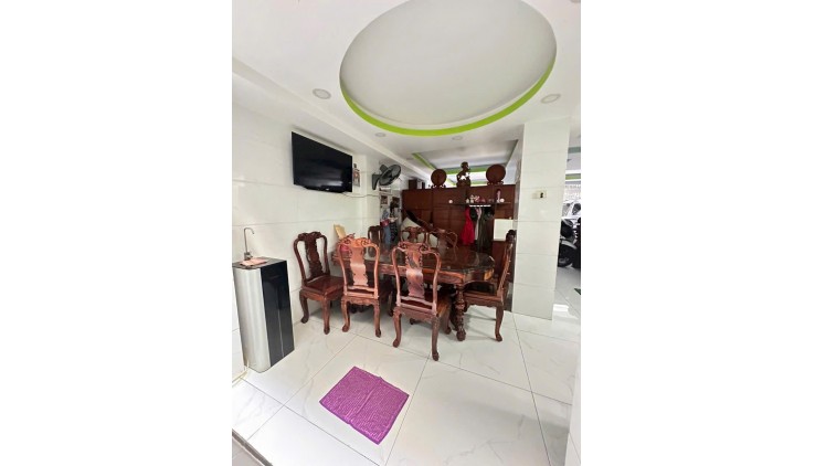 ***Lạc Long Quân Quận11-Nhà HXH, Ôtô Vào Nhà-6Tầng,Ngang Đỉnh 6.85m 8 PN, XÍU 14TỶ