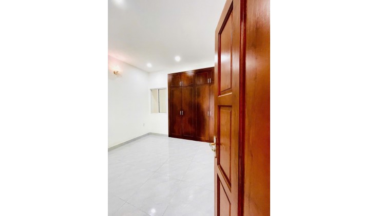 ** QUẬN 5-Nhà SHR 50M(4x12.5M) 4Tầng-4PN,Gần Mặt Tiền Mới Đẹp Ở Ngay
