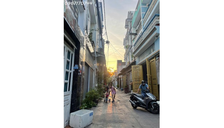 BÁN NHÀ 2 TẦNG 49m2, HẺM 5m, KHU NGUYỄN ẢNH THỦ, Q.12, NHỈNH 3 TỶ
