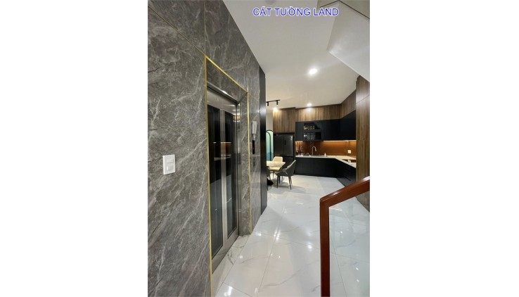 Nhà mới 5 Tầng, (4.5x16m). Đ. Hoàng Văn Thụ, Phường 4, trước Lăng Cha Cả.
