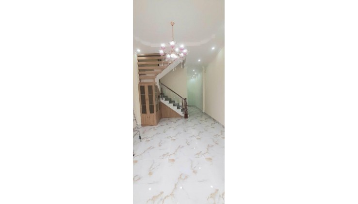 Gấp Bán Trong Tuần Siêu Phẩm Nhà 3 Tầng Mặt Tiền Đường16m Dt: 48.4m2( 4m× 12m ) Chỉ 8.5 TỶ