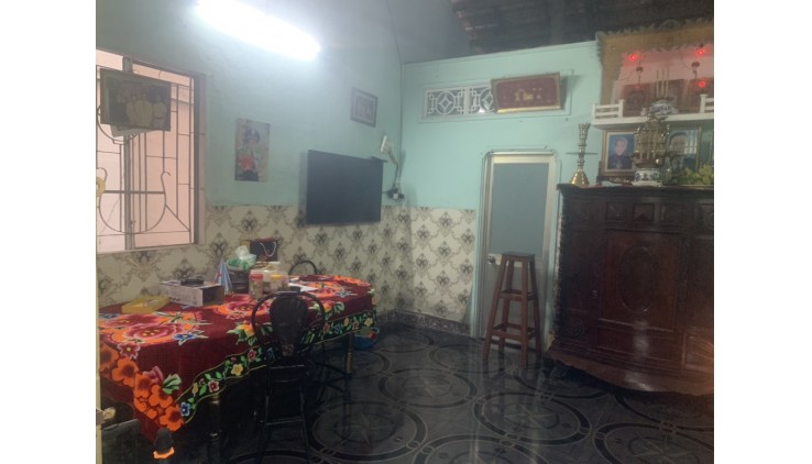 Bán nhà mặt phố Linh Xuân, Thủ Đức, 196m², 9 tỷ, sổ đỏ