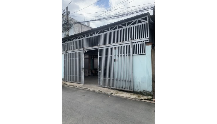 Bán nhà mặt phố Linh Xuân, Thủ Đức, 196m², 9 tỷ, sổ đỏ