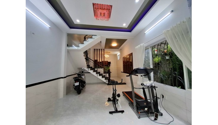 BÁN GẤP NHÀ NG THIỆN THUẬT - BÌNH THẠNH - 4,5M X 12M - 5PN