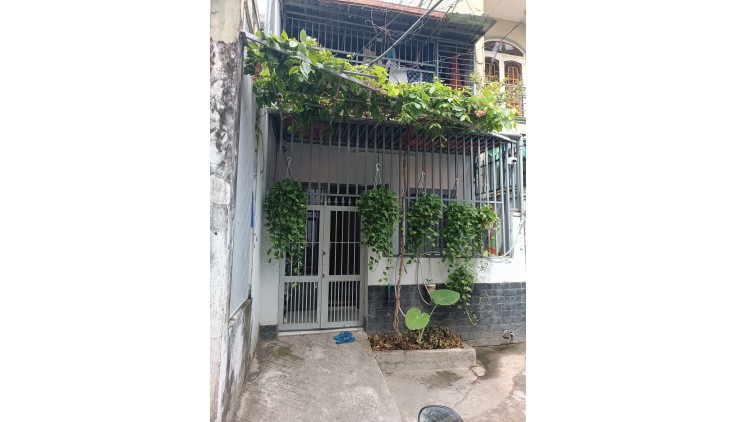 Bán nhà hẻm 33/36/13 Lê Trọng TấnTân Phú, Sổ Hồng, Chỉ hơn 3 tỷ
