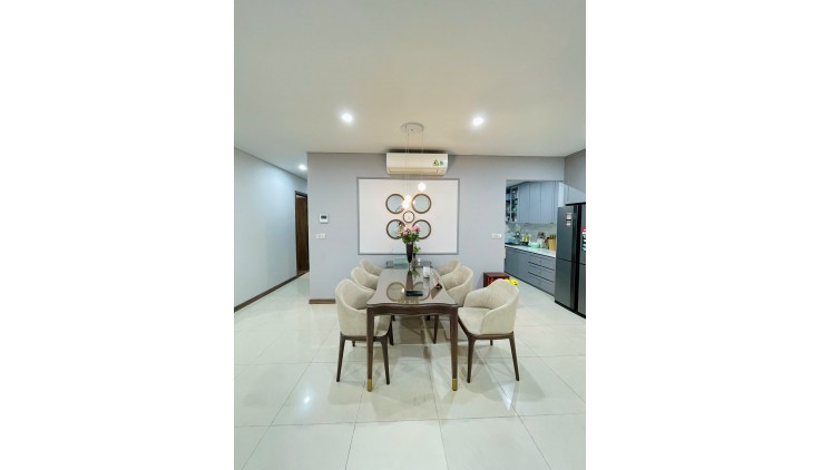 Bán Hà Đô Centrosa căn 3PN+ 138m2 Nội Thất Cao Cấp (CHÍNH CHỦ)