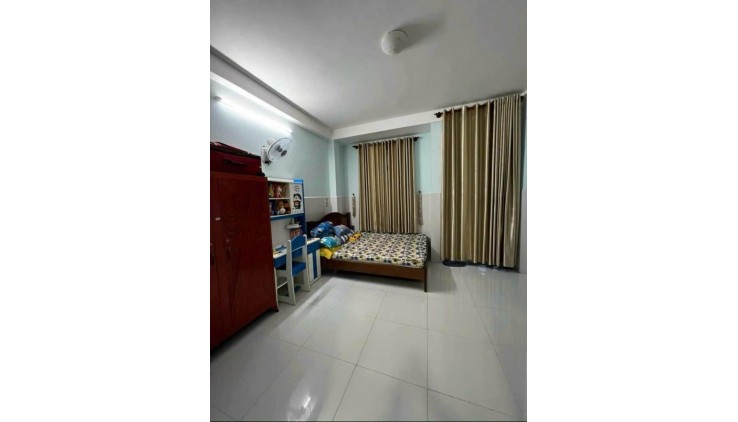 NHÀ MỚI, ĐẸP, ĐÚC 4tấm 5PN 5WC, HXH, SHR, cách MT LÒ LU 100m, Tp. TĐ – CHỈ 5,2ty