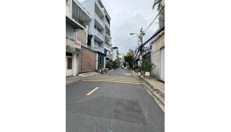 Bán nhà NGUYỄN THỊ THẬP 145m², 4 tầng, 4PN, 15.7 tỷ, Q.7,