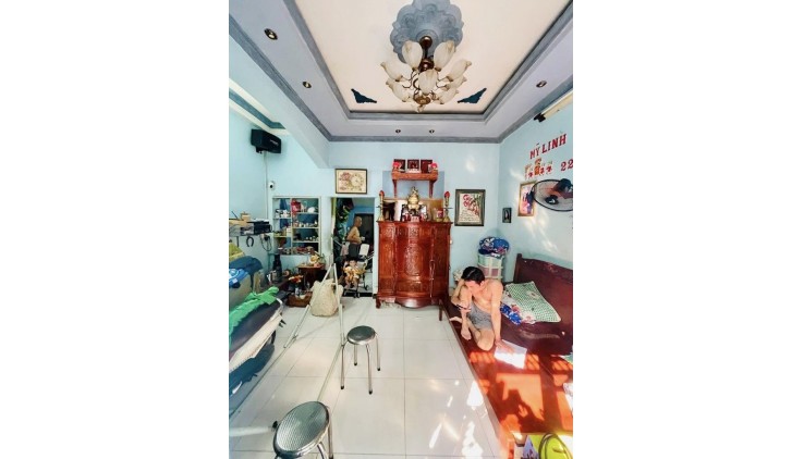 P VIP TÂN SƠN NHÌ - HẺM 4C THÔNG TỨ TUNG - 45M N4.5*10 -3 TẦNG - 4PN CHỈ 5.X TỶ TL