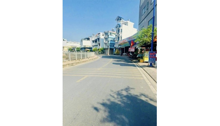 MẶT TIỀN KD LÔ GÓC - GẦN AEON TÂN PHÚ - 119M NỞ HẬU - 3 TẦNG NHỈNH 9