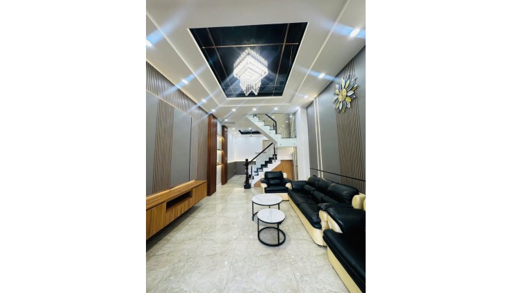 Bán nhà 60m2, 4PN, 5WC, Thạnh Lộc 19, Q.12, 5.2 tỷ, sổ hồng
