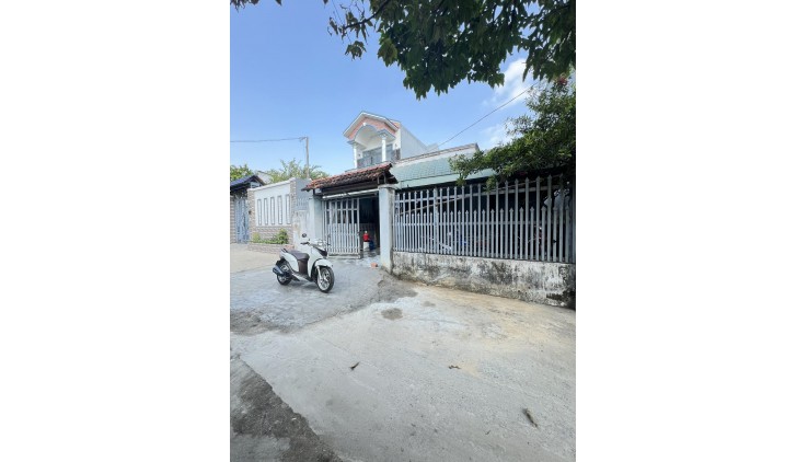 Nhà rộng bát ngát 9x25m, ở vừa sản xuất, kho, xe tải, Gần Nguyễn Oanh Gò Vấp