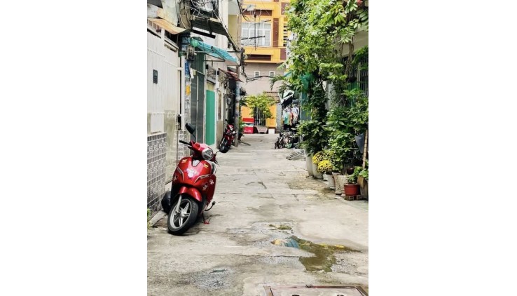 KHÔNG CĂN 2 - TÂN SƠN NHÌ - SÁT HXH - 2 TẦNG - 60M2 NGANG 6 CHỈ 4.X ĐỒNG