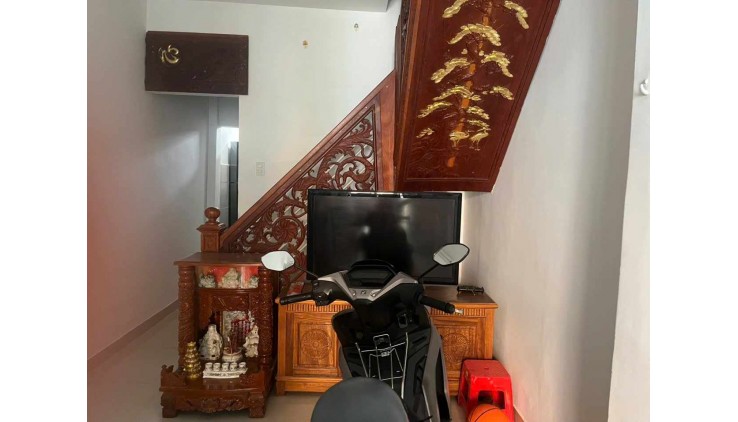 Nhà Hẻm Nguyễn Văn Quá Q12 – 2PN, Full Nội Thất – Giá Tốt Chỉ 1.75 Tỷ