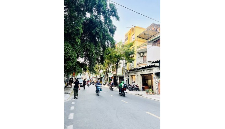Nhà Hẻm Ôtô Tránh Đường Thành Thái Quận 10 Phường 14.