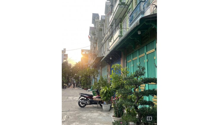 TÔI BÁN NHÀ HẺM 102 KHU NGUYỄN ẢNH THỦ, Q.12, HXH x 91m2 x 6.5m, NHỈNH 4 TỶ