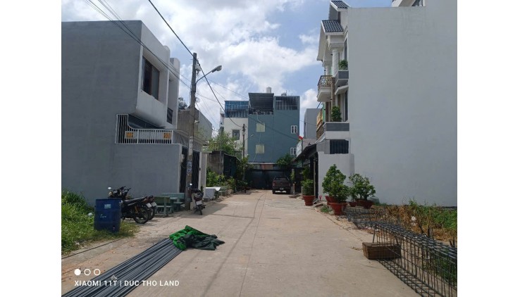 Cần tiền bán lô đất đẹp ngang 5m hiếm, 121m2, HXH 8m TX25, Quận 12 chỉ hơn 4Tỷ