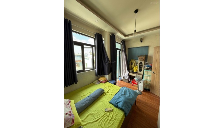 Nhà mt Đoàn Văn Bơ, Q4, xd 3 tầng,st, diện tích sd 120m2, giá 5ty9