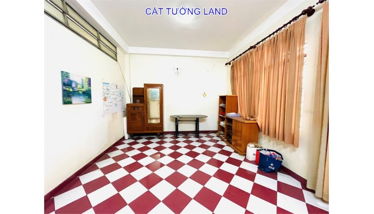 Bán nhà 5.2x16m, 3 Lầu.  Đường Số 7, Phường 3, Giáp Bình Thạnh, chỉ 10.8 tỷ