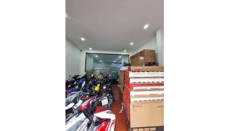 NHÀ MẶT TIỀN KINH DOANH - GẦN ĐẠI HỌC HUTECH - 4 TẦNG NGANG 6M
