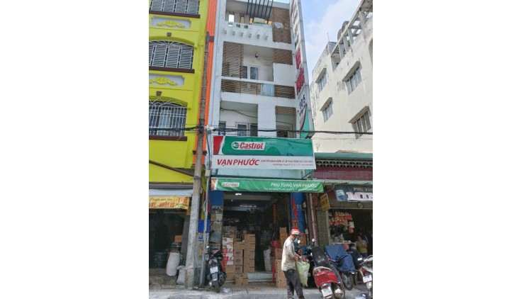 Cần bán nhà mặt tiền đường Đỗ Ngọc Thạnh, P.12, Q.5. Diện tích 4x18m, giá chỉ 22 tỷ.