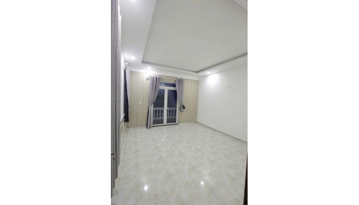 Bán Nhà 3 tầng, 4.6x19m mặt tiền đường TL31 Quận 12, ở & kinh doanh, VP Cty quá ngon