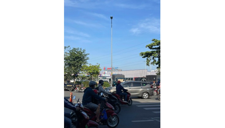 BÁN NHÀ 56m2, HẺM 213 LÊ VĂN KHƯƠNG, 4x14, HẺM 10m KHU PLĐB, NHỈNH 3 TỶ