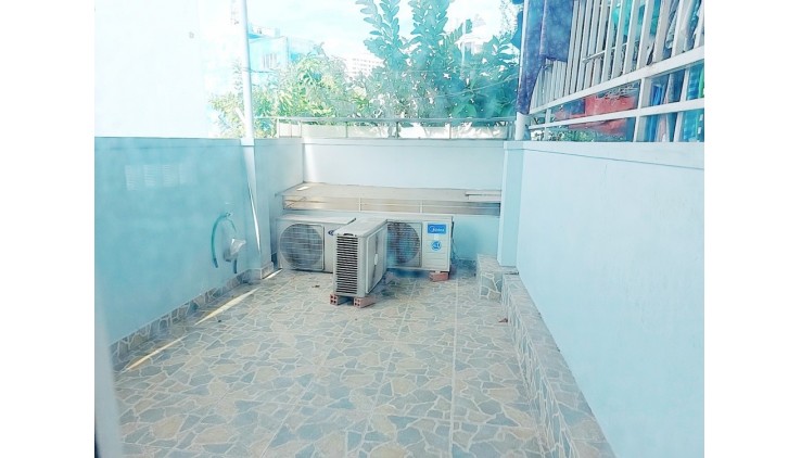 NB3 - Nhà Bán sát hẻm xe hơi , Trần Quang Diệu, P14, Q3 (3.7x15)m, 52m2, 3 lầu, giá 7.9 tỷ TL