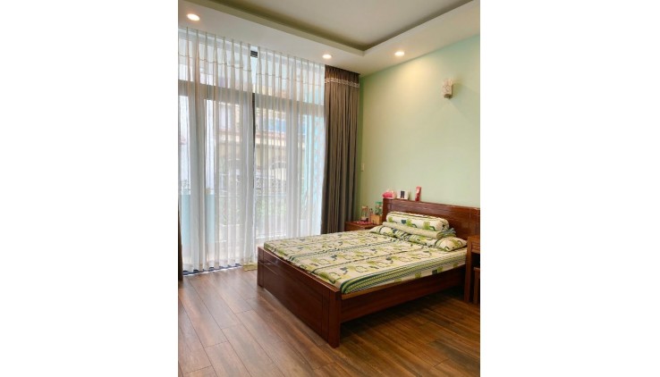 Bán nhà mặt phố Nguyễn Ảnh Thủ, Hiệp Thành, Quận 12, TP.HCM, 11 tỷ x , 119m2