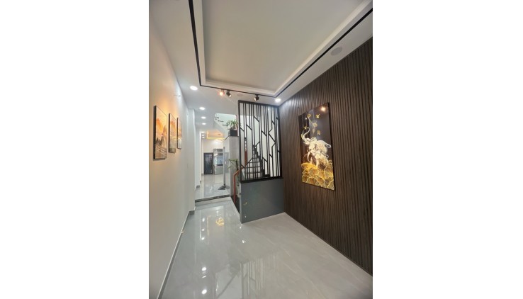 Mặt tiền kinh doanh đa nghành nghề,quận 8, Đường phạm hùng , 40m2  ,sổ đẹp, 5,2 tỷ