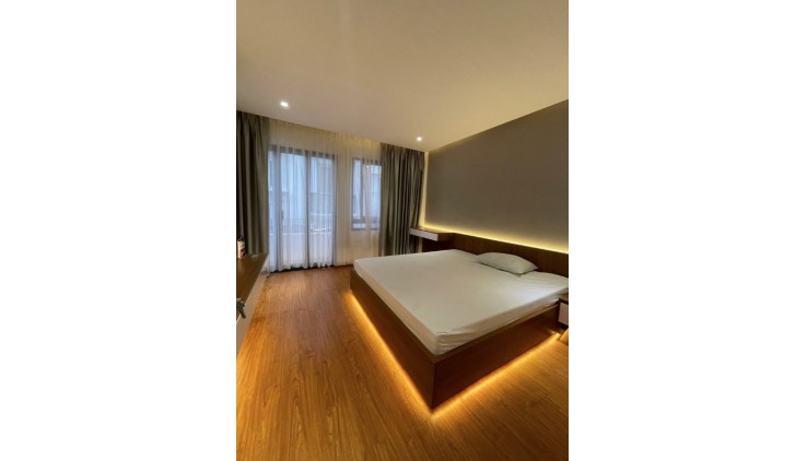 Cho thuê nhà nguyên căn hẻm oto 4 phòng ngủ 3wc giá 12tr