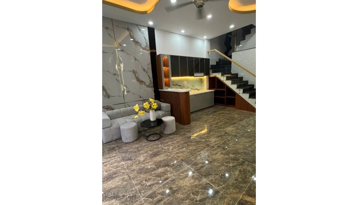 **Bán nhà phường 14, HXH Trường Chinh** quận Tân Bình; 40m2 - 6,8 tỷ