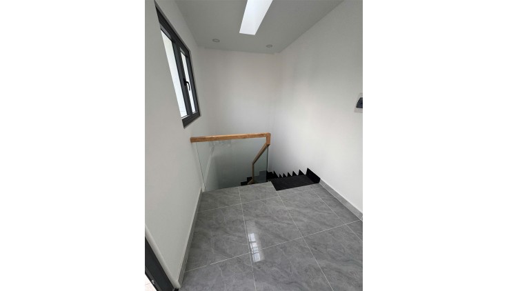 **Bán nhà phường 14, HXH Trường Chinh** quận Tân Bình; 40m2 - 6,8 tỷ