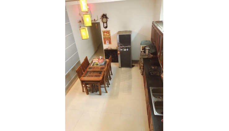 HIẾM NHÀ BÁN 