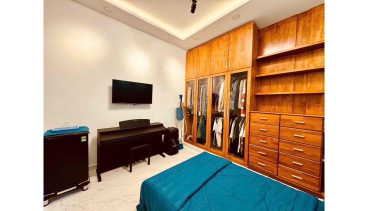 BÁN NHÀ HẺM 443/ LÊ VĂN SỸ, PHƯỜNG 12, QUẬN 3 (115tr/m2)