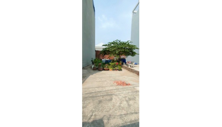 LÔ ĐẤT 100M2, HUỲNH TẤN PHÁT GIÁP QUẬN 7, DÂN CƯ ĐÔNG ĐÚC, XÂY DỰNG 5 TẦNG, 5.6 TỶ