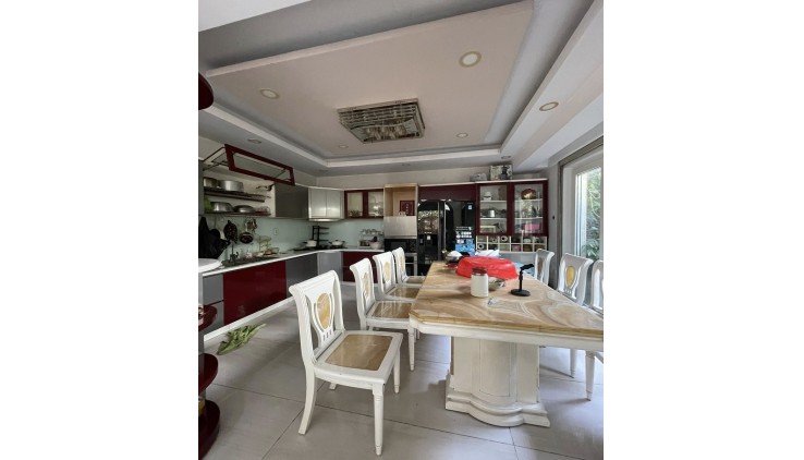 Bán biệt thự HXH Nguyễn Sơn, Phú Thọ Hoà, Tân Phú, 126m2, 4 tầng, đẹp lung linh