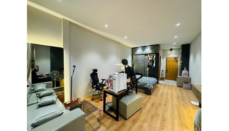 **Bán nhà đường Cách Mạng Tháng 8, P7, quận Tân Bình; 59m2 - 10,4 tỷ