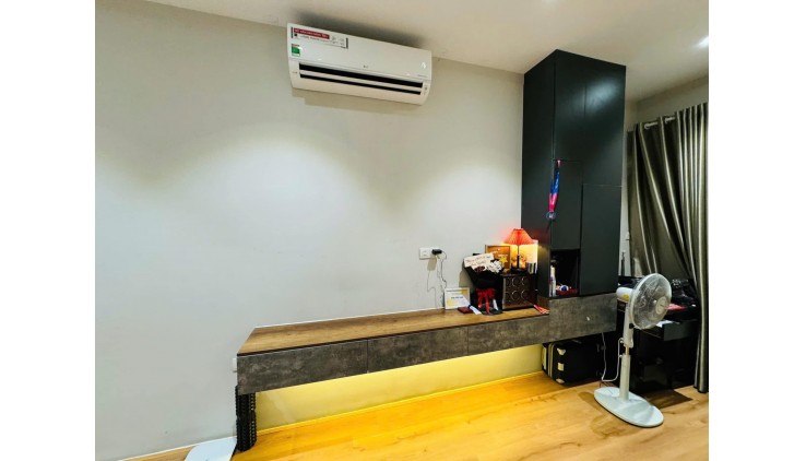 **Bán nhà đường Cách Mạng Tháng 8, P7, quận Tân Bình; 59m2 - 10,4 tỷ