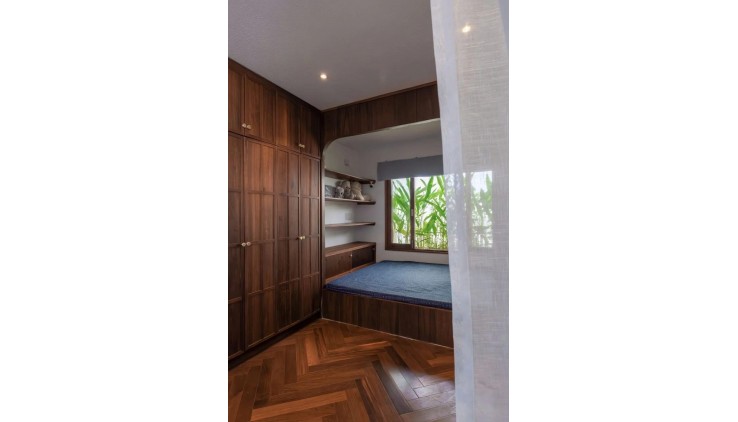 **Bán nhà đường Lạc Long Quân, phường 10, Tân Bình; 4*30, 4 tầng - 13,7 tỷ