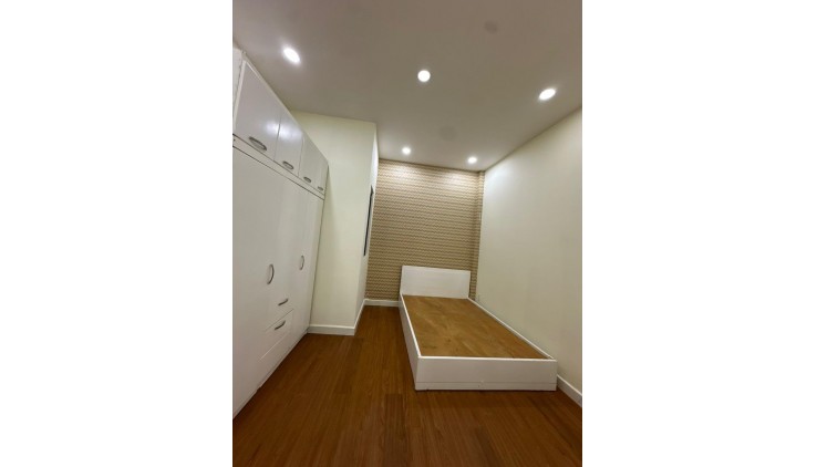 **Bán nhà hẻm Hoàng Sa * phường 5, quận Tân Bình; 4 x 22 - 7,5 tỷ