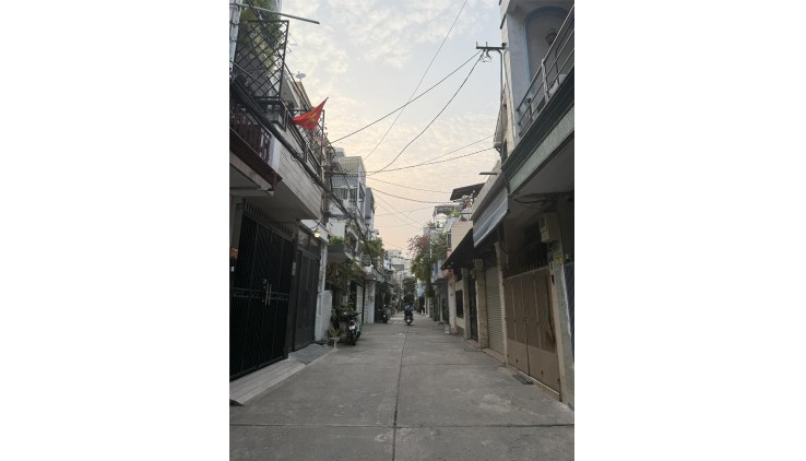 **Bán nhà hẻm Lạc Long Quân, phường 10, Tân Bình; 93m2; 4 tầng - 9,4 tỷ