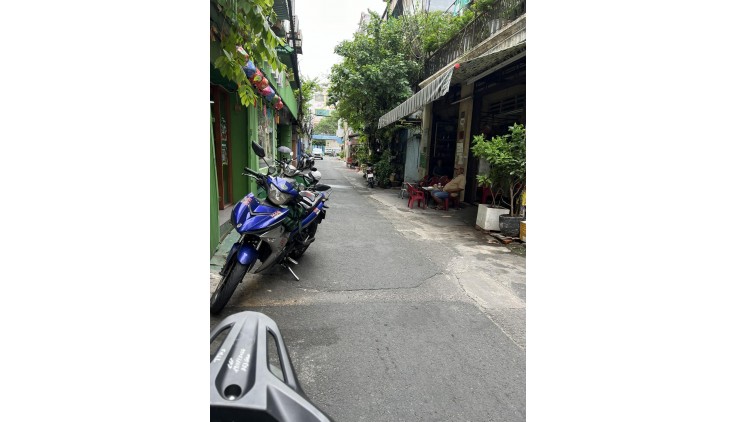 **Bán nhà MT Tân Bình** MT phan Văn Sửu phường 13 TB; 73m2 - 10 tỷ