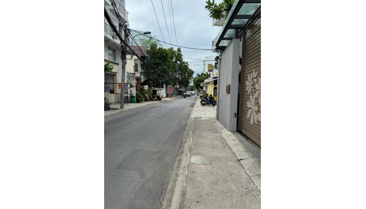 **Bán nhà mặt tiền** Tân Hải, P13, quận Tân Bình; (6*17) - khu nhà ga T3